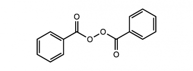 Fichier:Peroxyde de benzoyle-2 (1).png